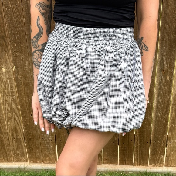 Things Between Checker Bubble Skirt (NWT) - Picture 1 of 4